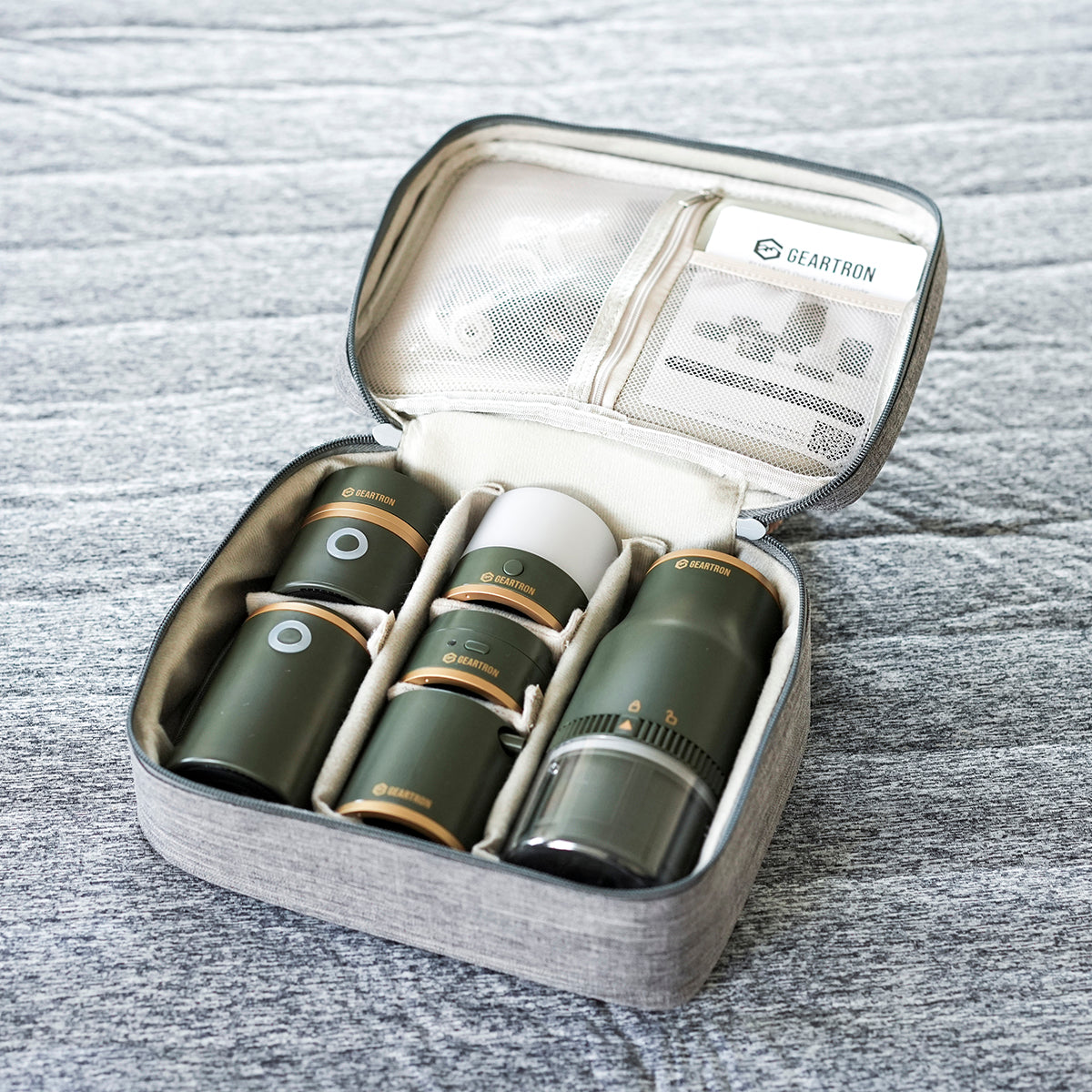 PLUG&GO | ALL IN ONE Travel Pack